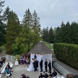 Meet your Posher, Liz